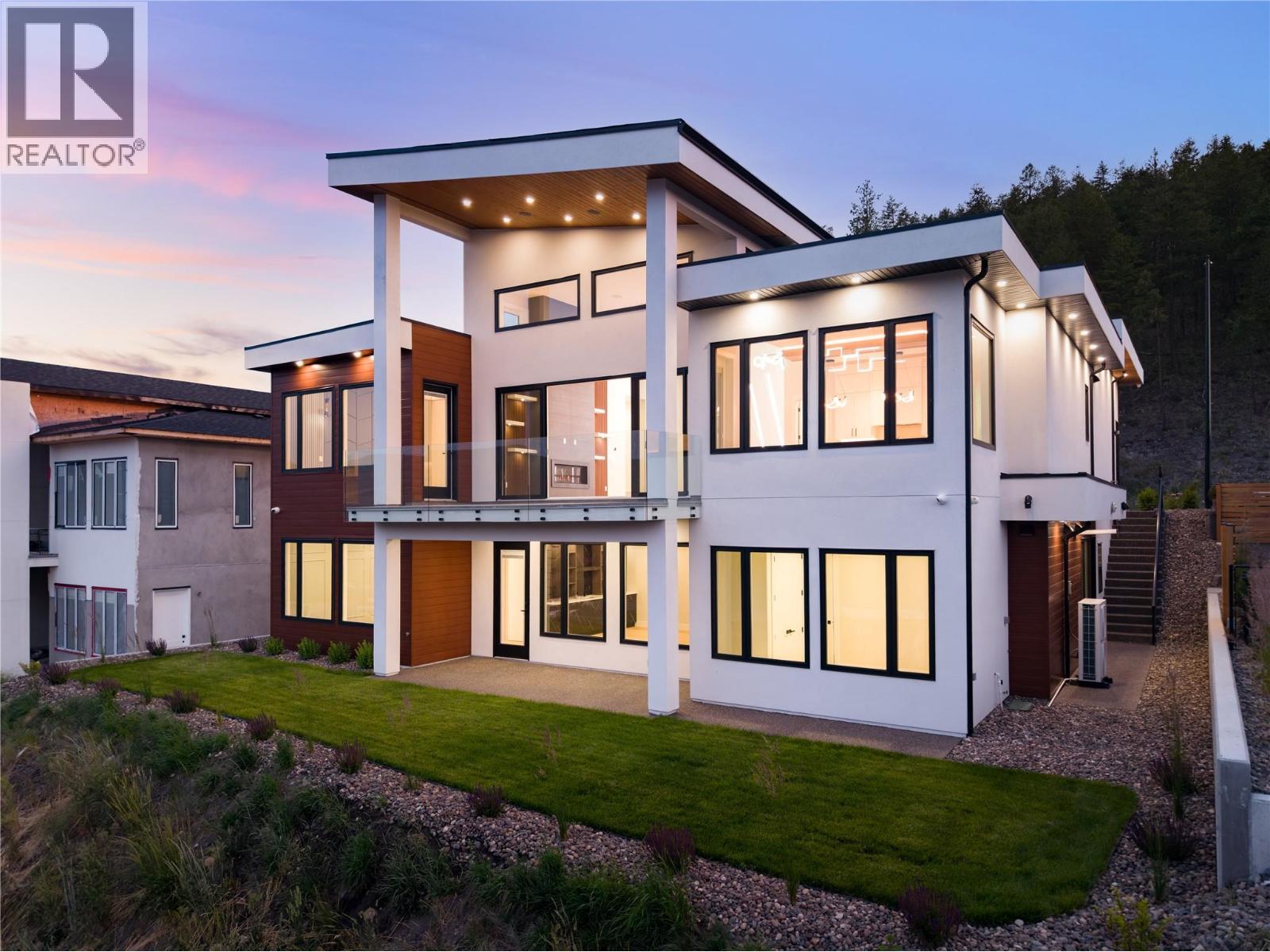  979 Loseth Drive, Kelowna