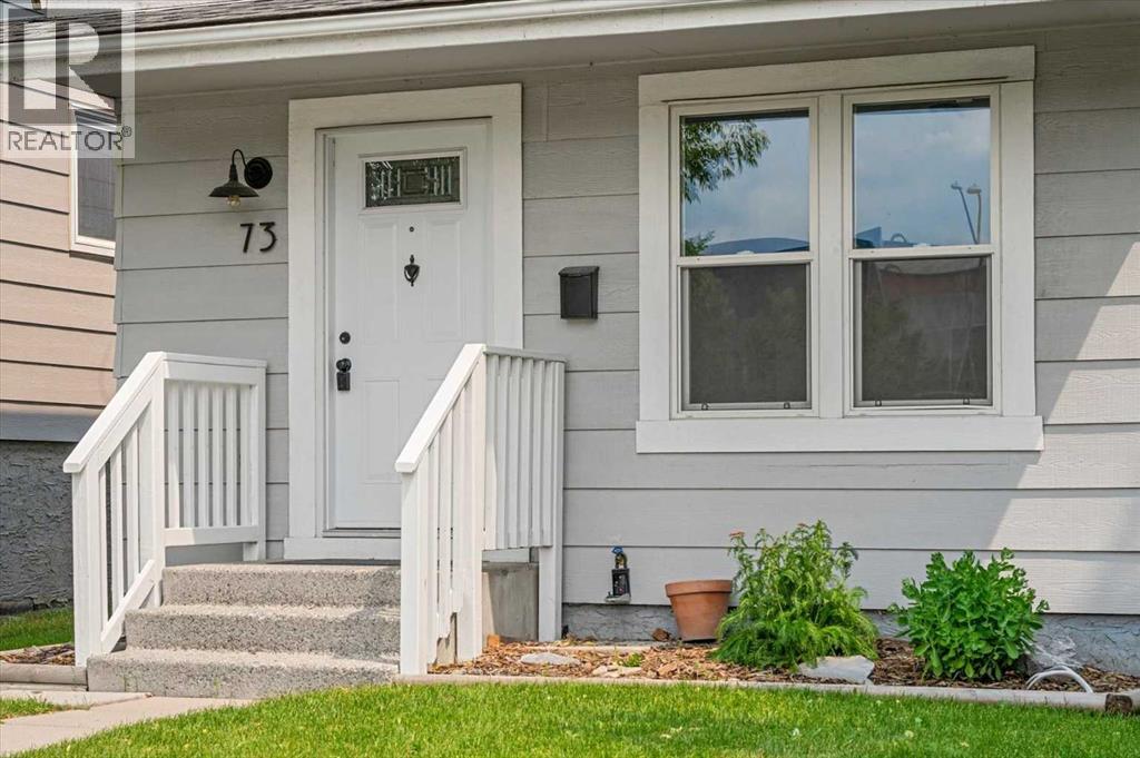 73 Sunvale Crescent SE - 3