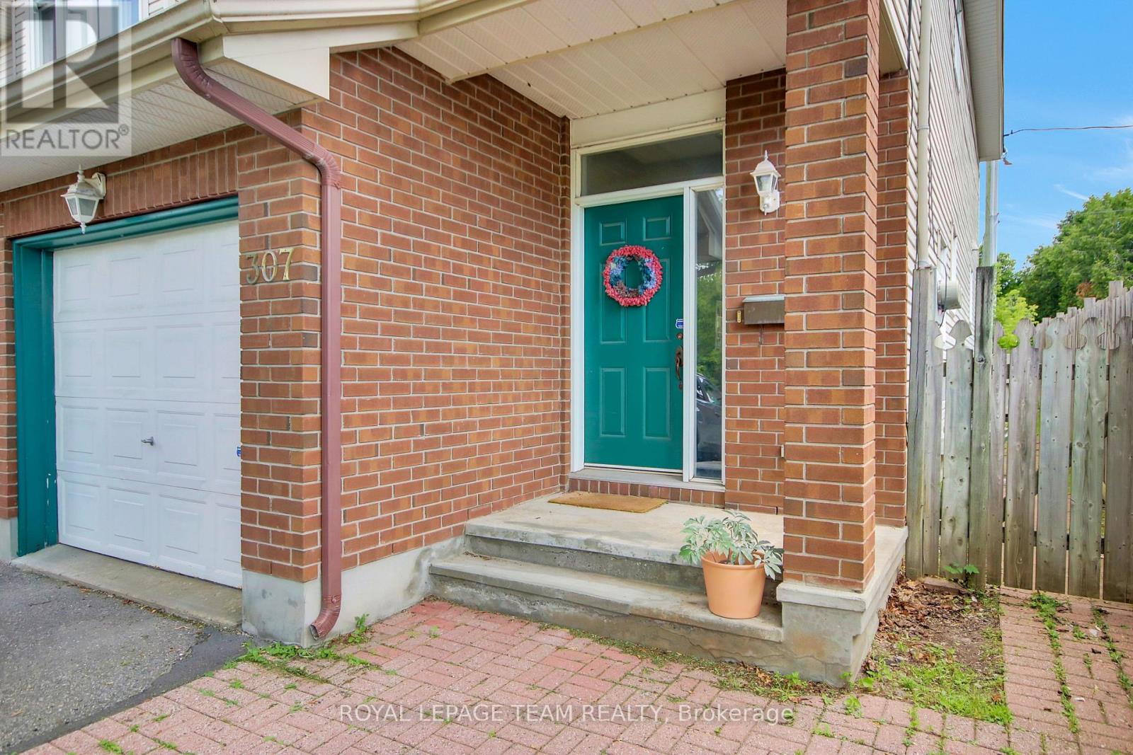 307 CYR AVENUE, Ottawa. Luxury613. By Peter Sagos - Image 5