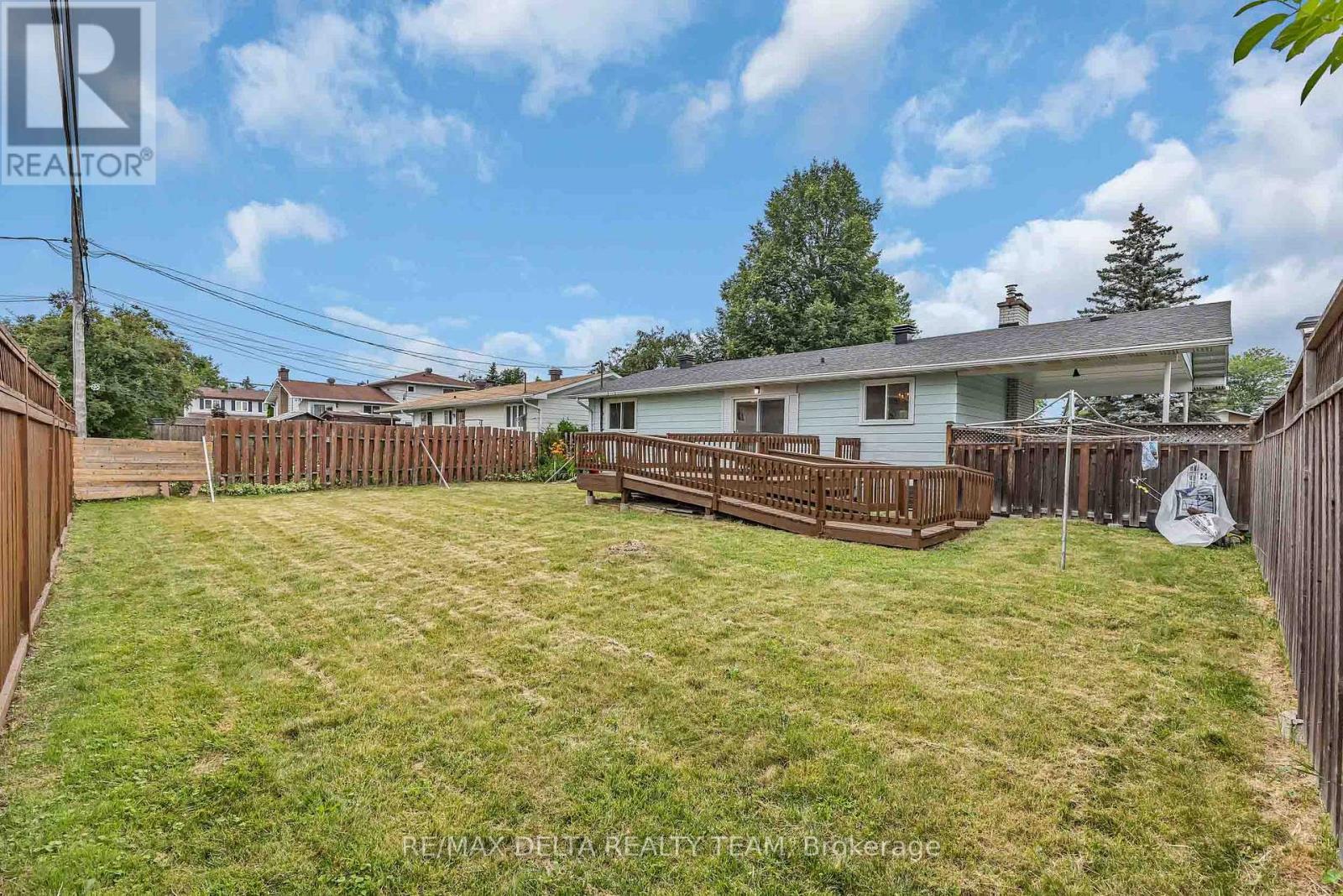 278 GLENEAGLES AVENUE - 27