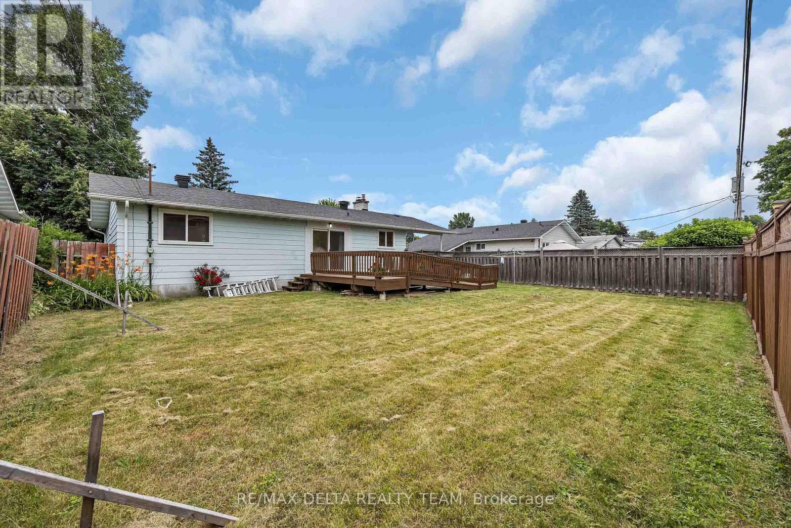 278 GLENEAGLES AVENUE - 28