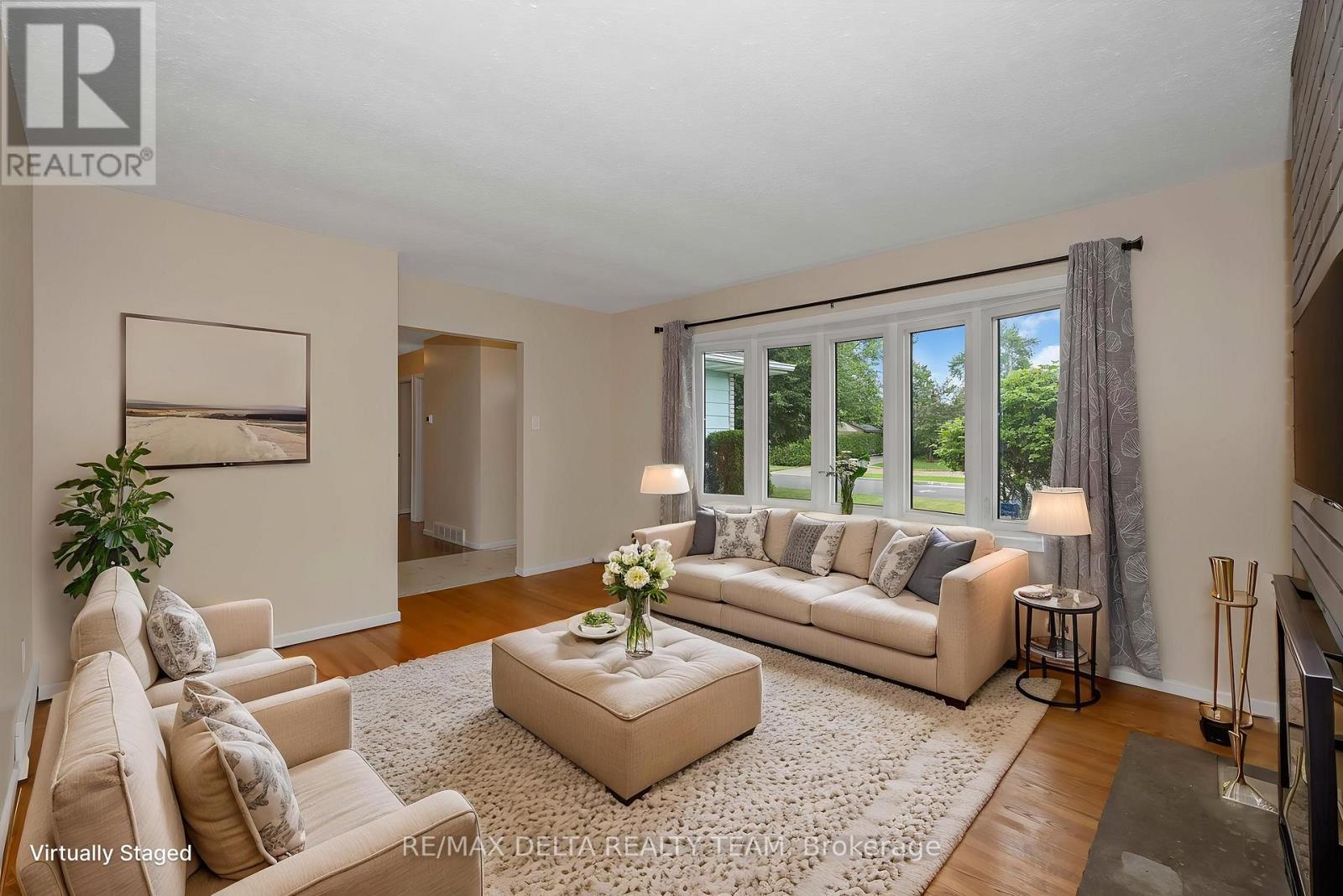 278 GLENEAGLES AVENUE - 4