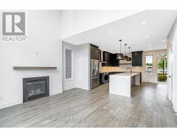 Great room - 489 Duvernay Drive, Ottawa, ON K1E2N7 Photo 8