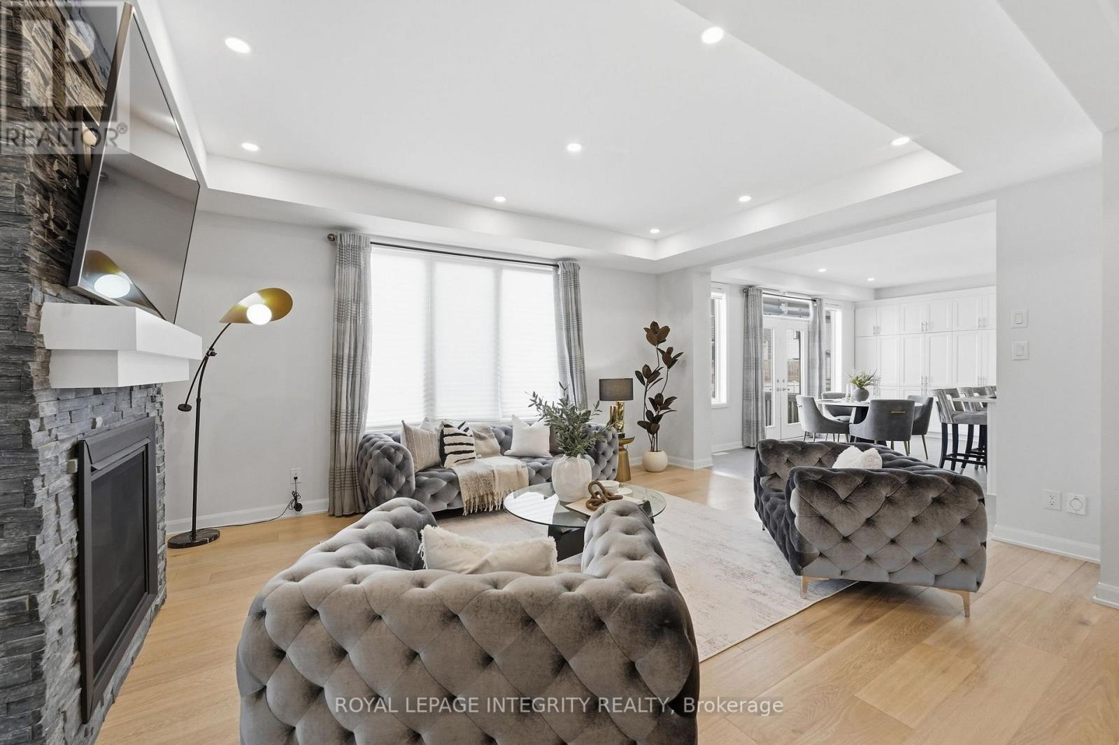 90 COCO PLACE - 17