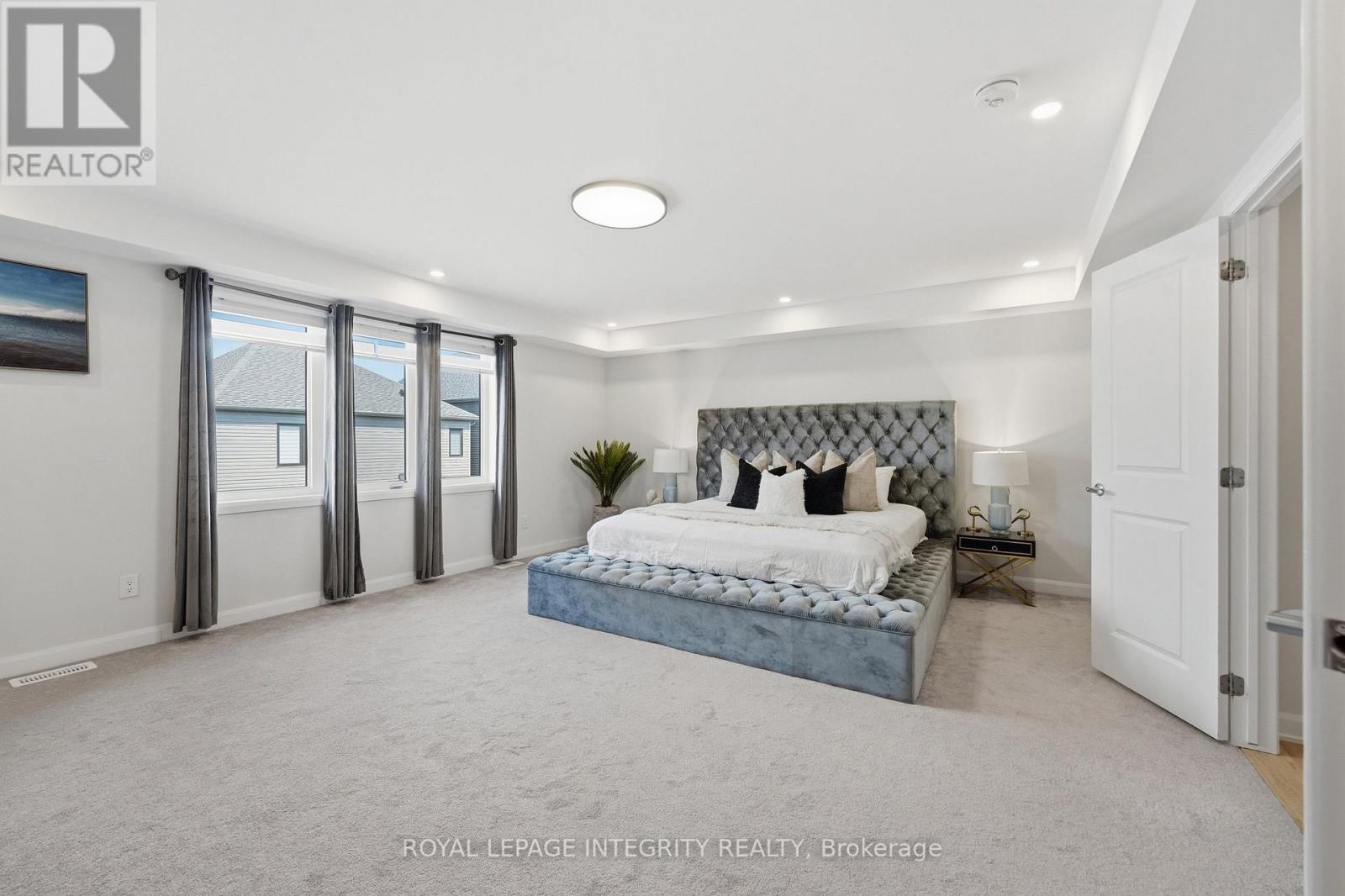 90 COCO PLACE - 32