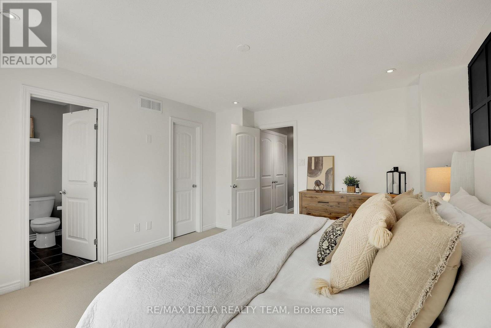 321 WIDGEON WAY, Ottawa. Luxury613. By Peter Sagos - Image 36