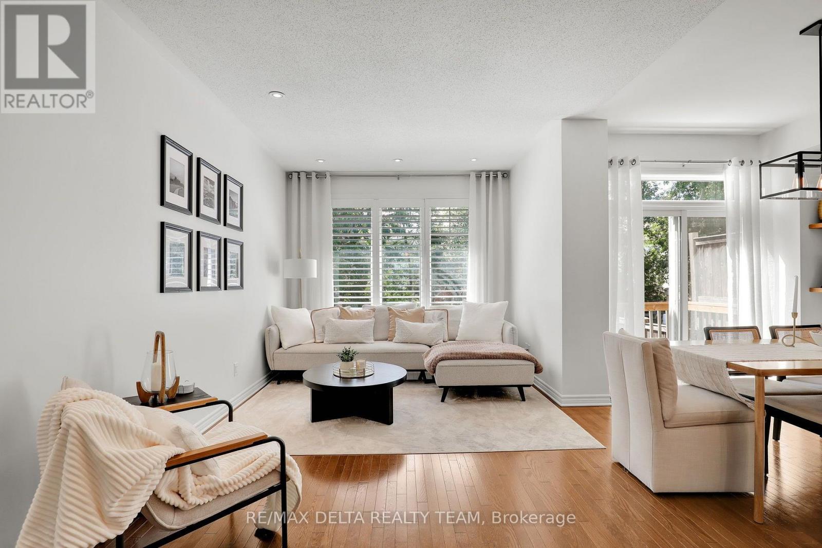 321 WIDGEON WAY, Ottawa. Luxury613. By Peter Sagos - Image 7