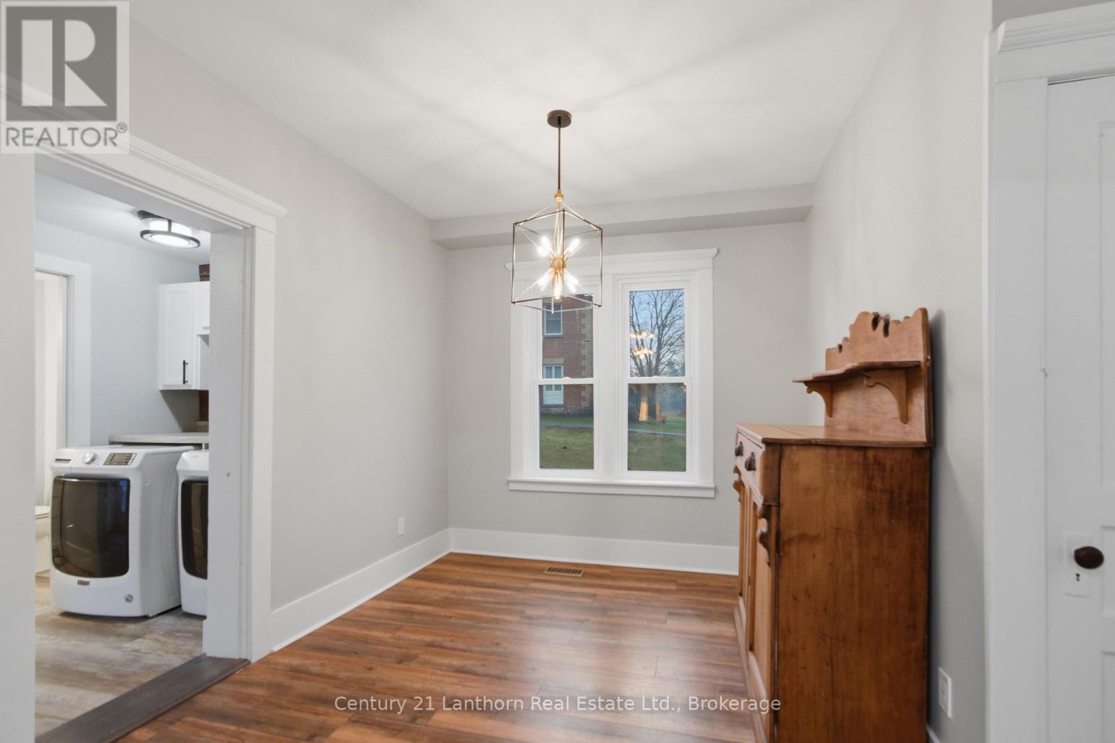 320 GRAND ROAD - 17