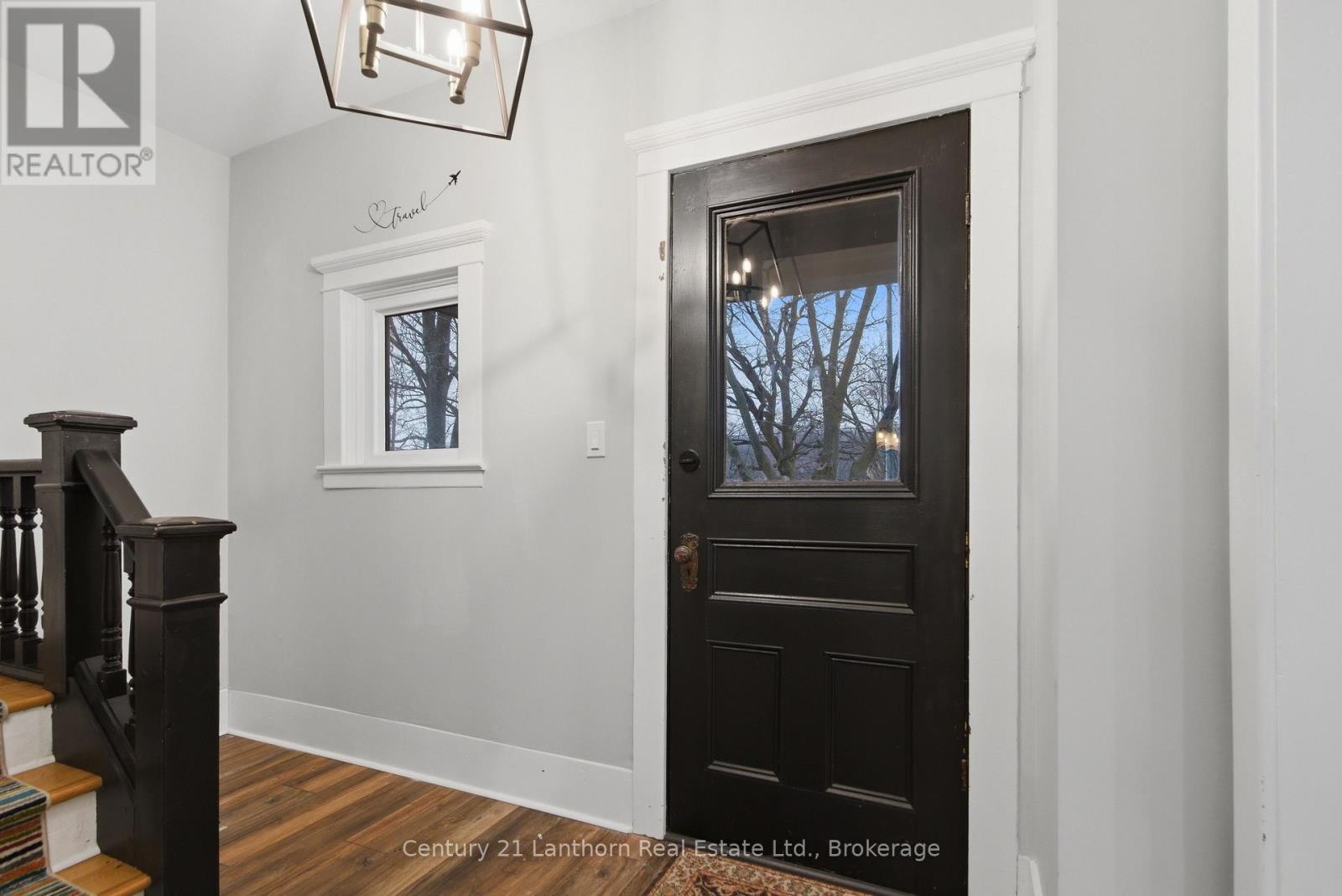 320 GRAND ROAD - 6