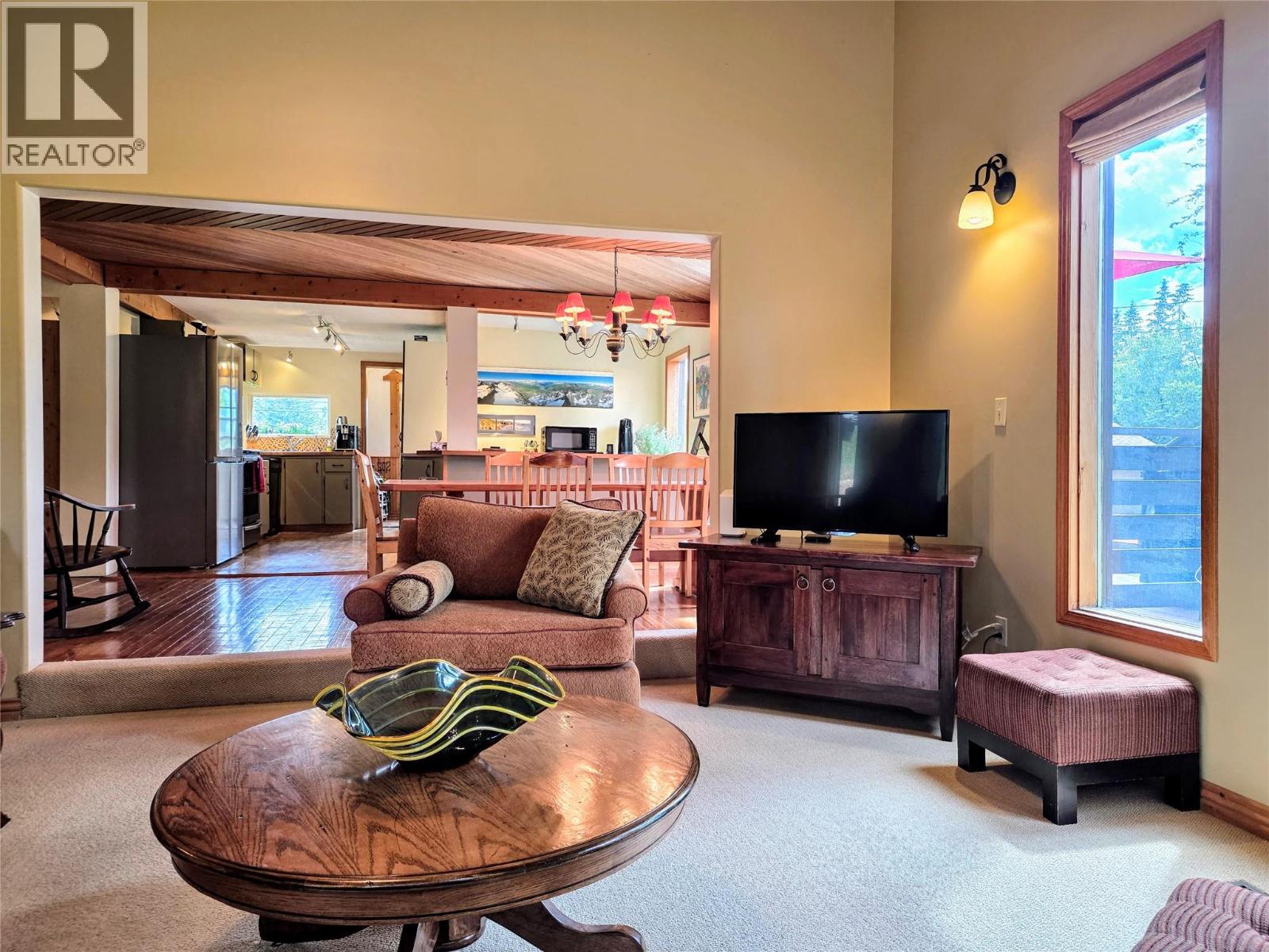 2110 13th Avenue, Invermere