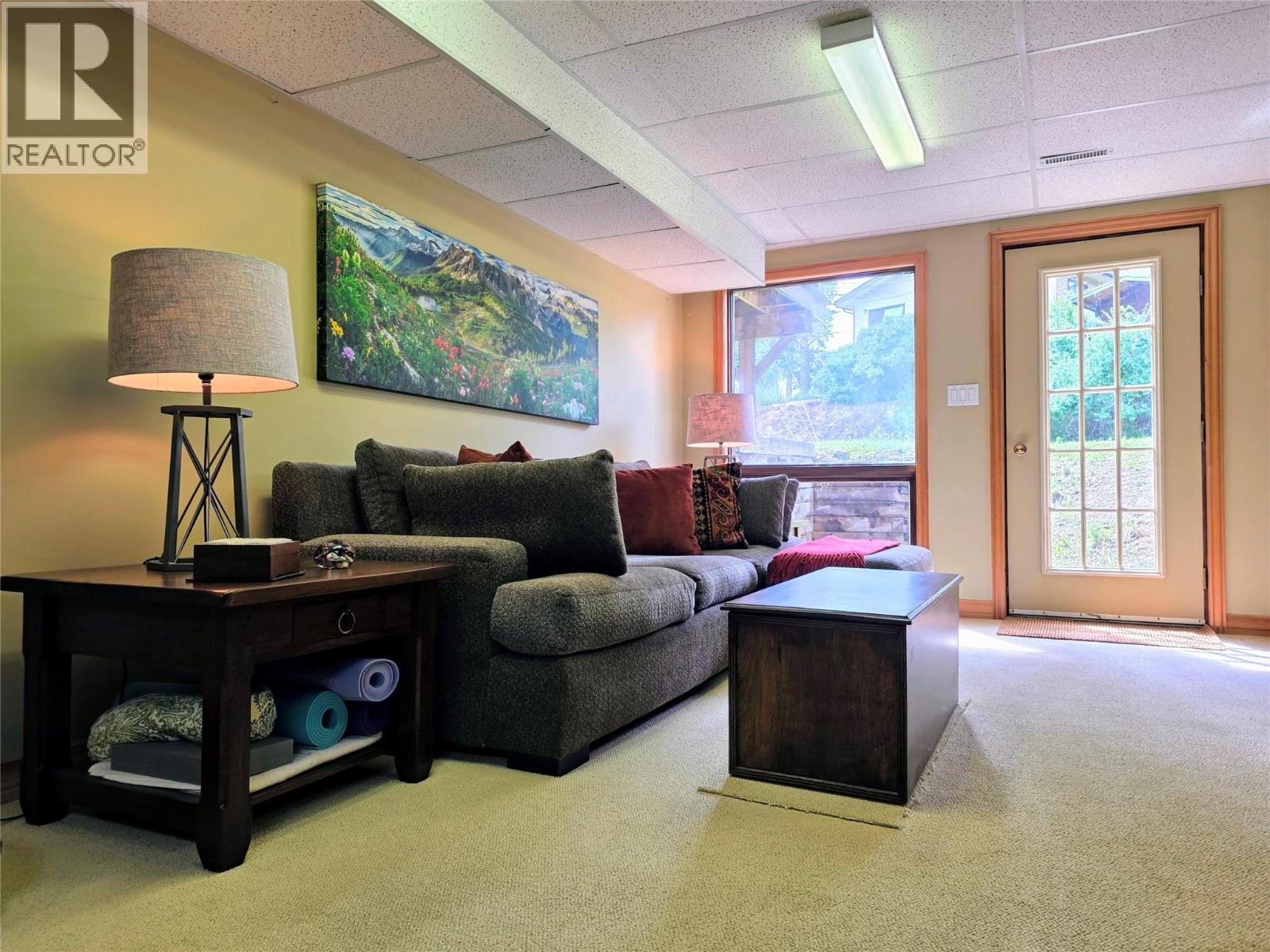 2110 13th Avenue, Invermere