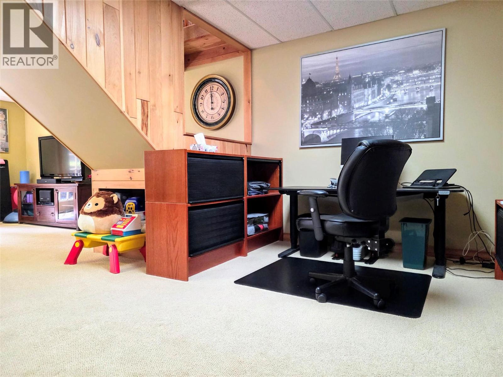 2110 13th Avenue, Invermere