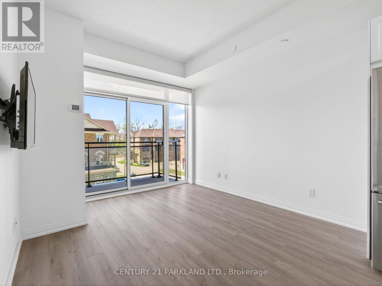 #317 9506 MARKHAM ROAD - 11