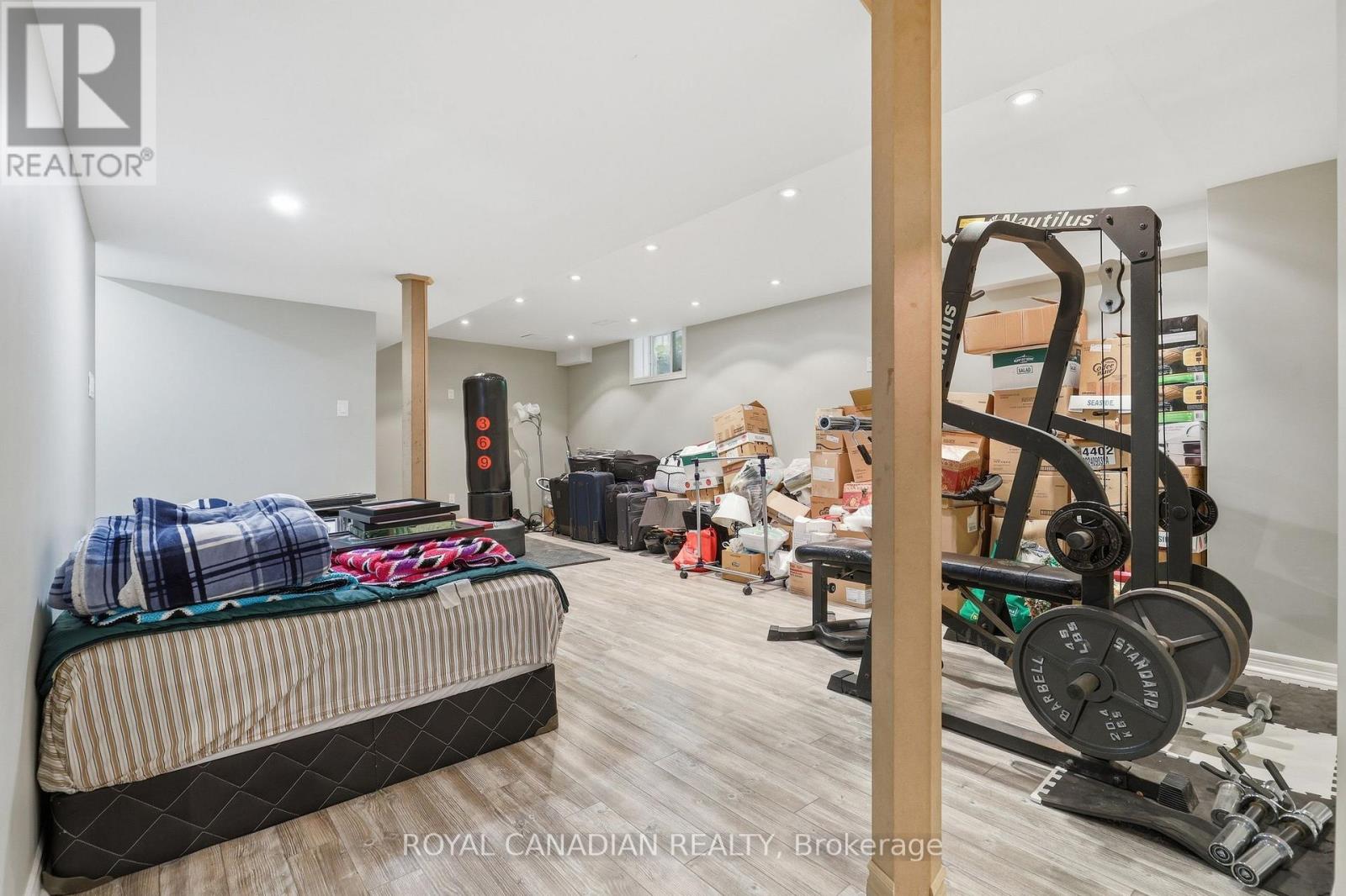 264 COUNTRY LANE - Image 25