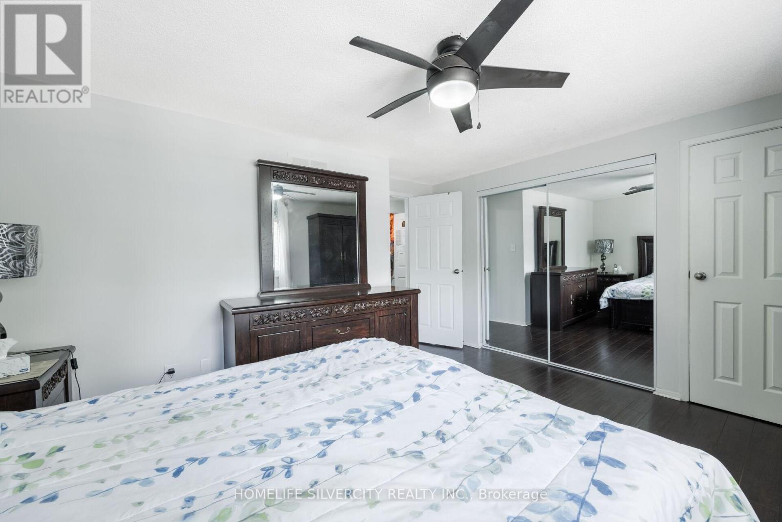 #64 399 VODDEN STREET E - 28