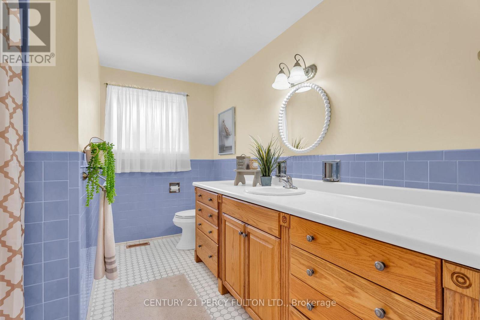 3500 SILVERPLAINS DRIVE - 31