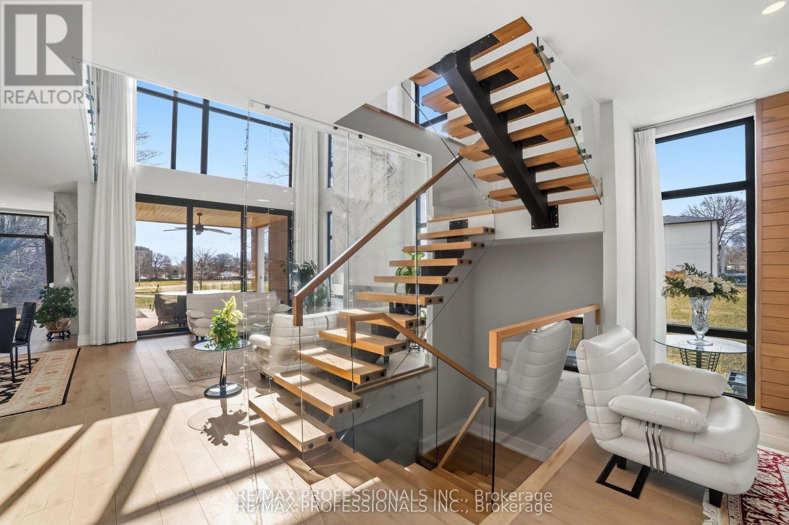 2206 UTLEY ROAD - 6
