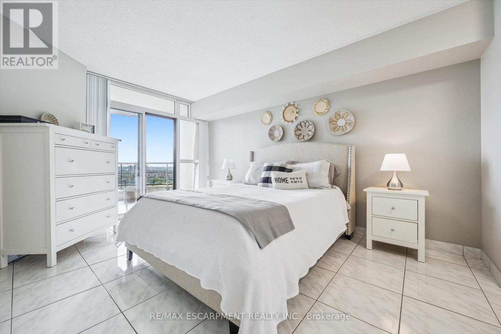 #2309 3 ROWNTREE ROAD - 20