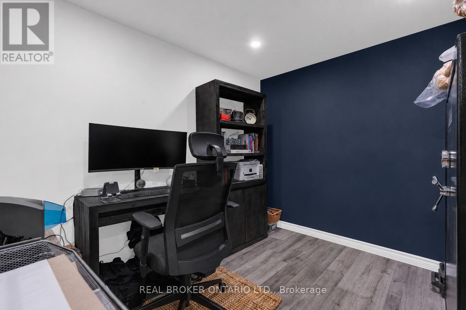 17265 50 HIGHWAY - Image 22