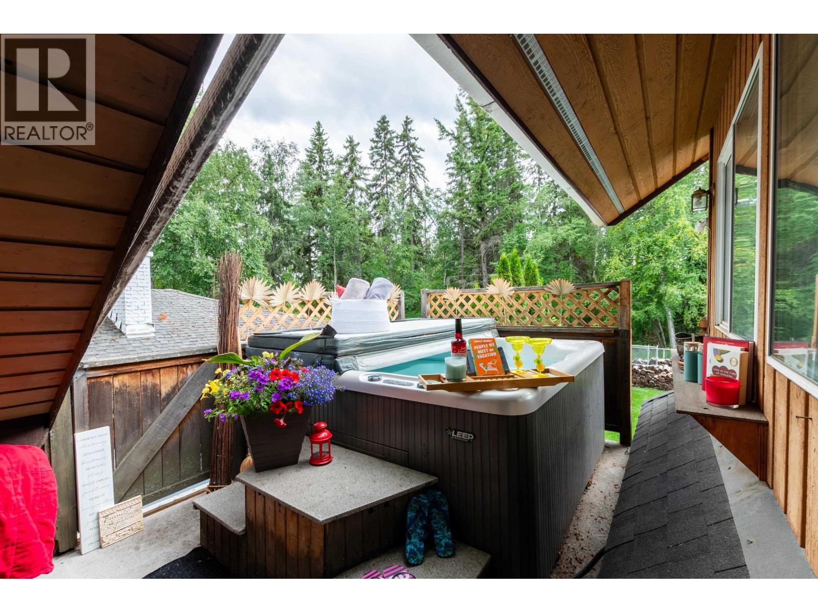 1625 GILLETT STREET - 17