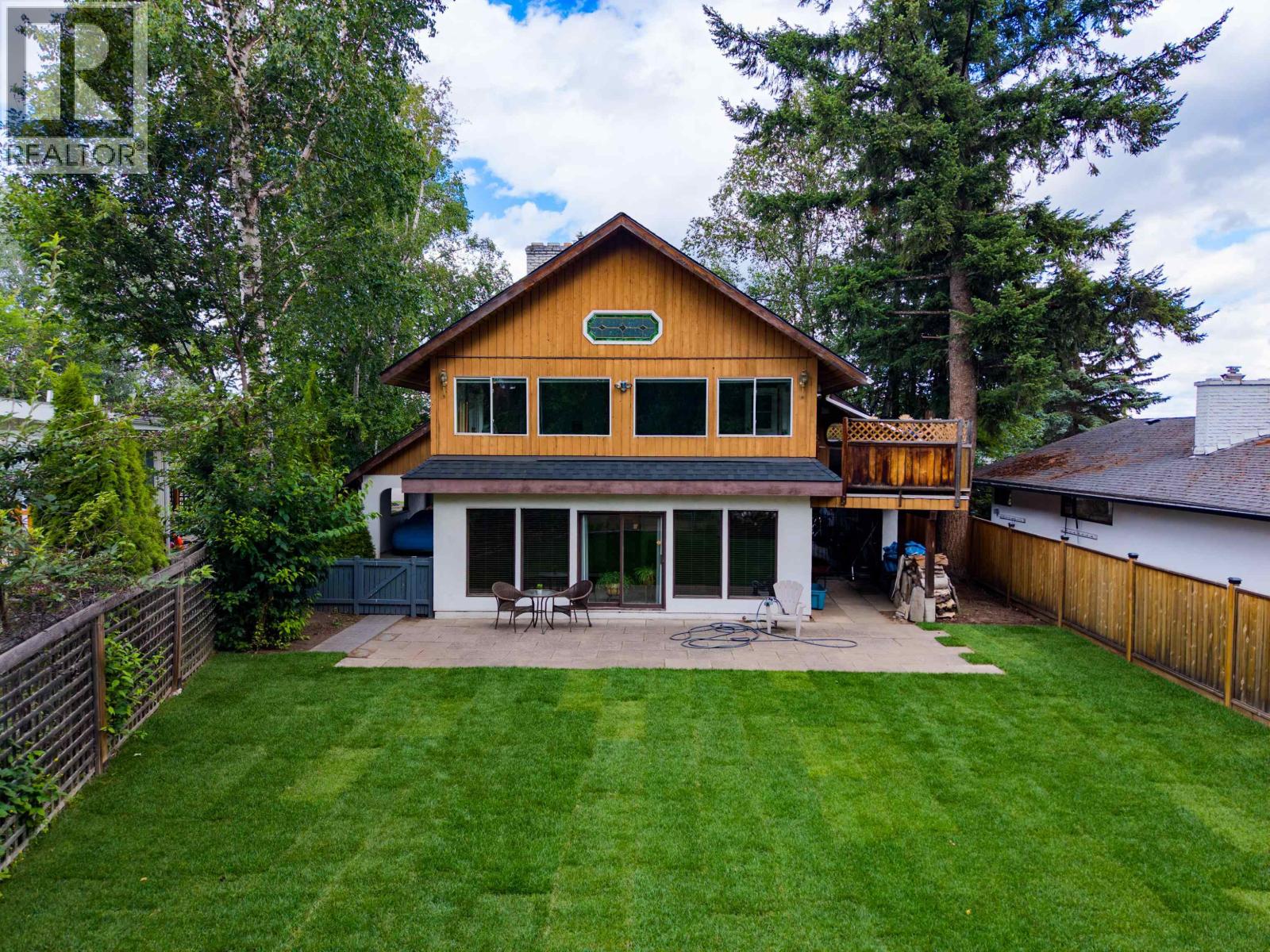 1625 GILLETT STREET - 2