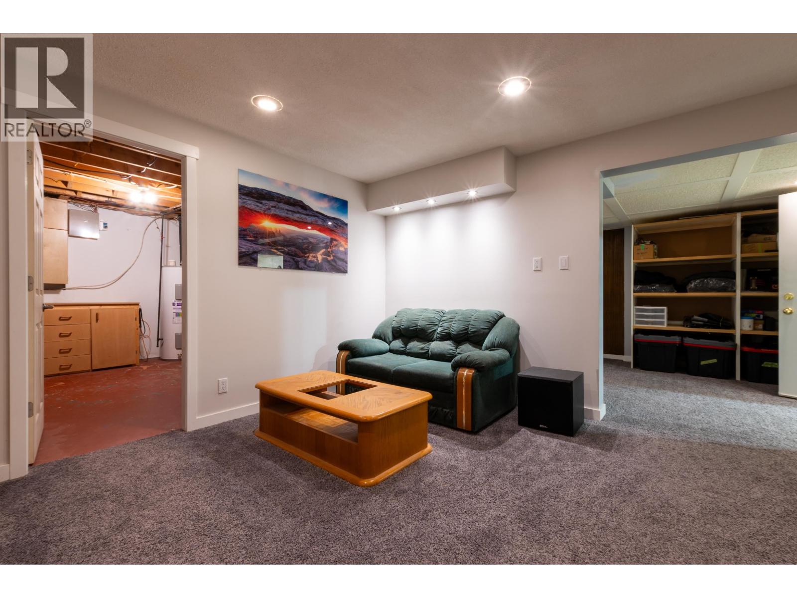 1625 GILLETT STREET - 27