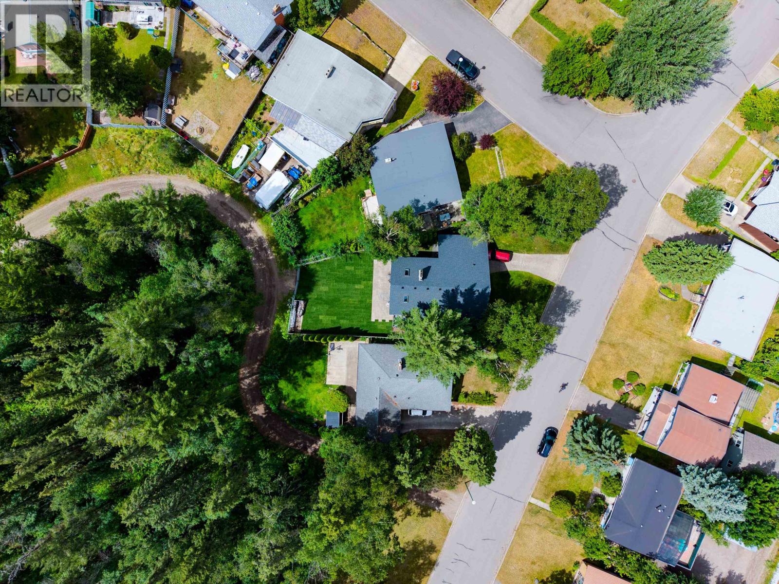 1625 GILLETT STREET - 36