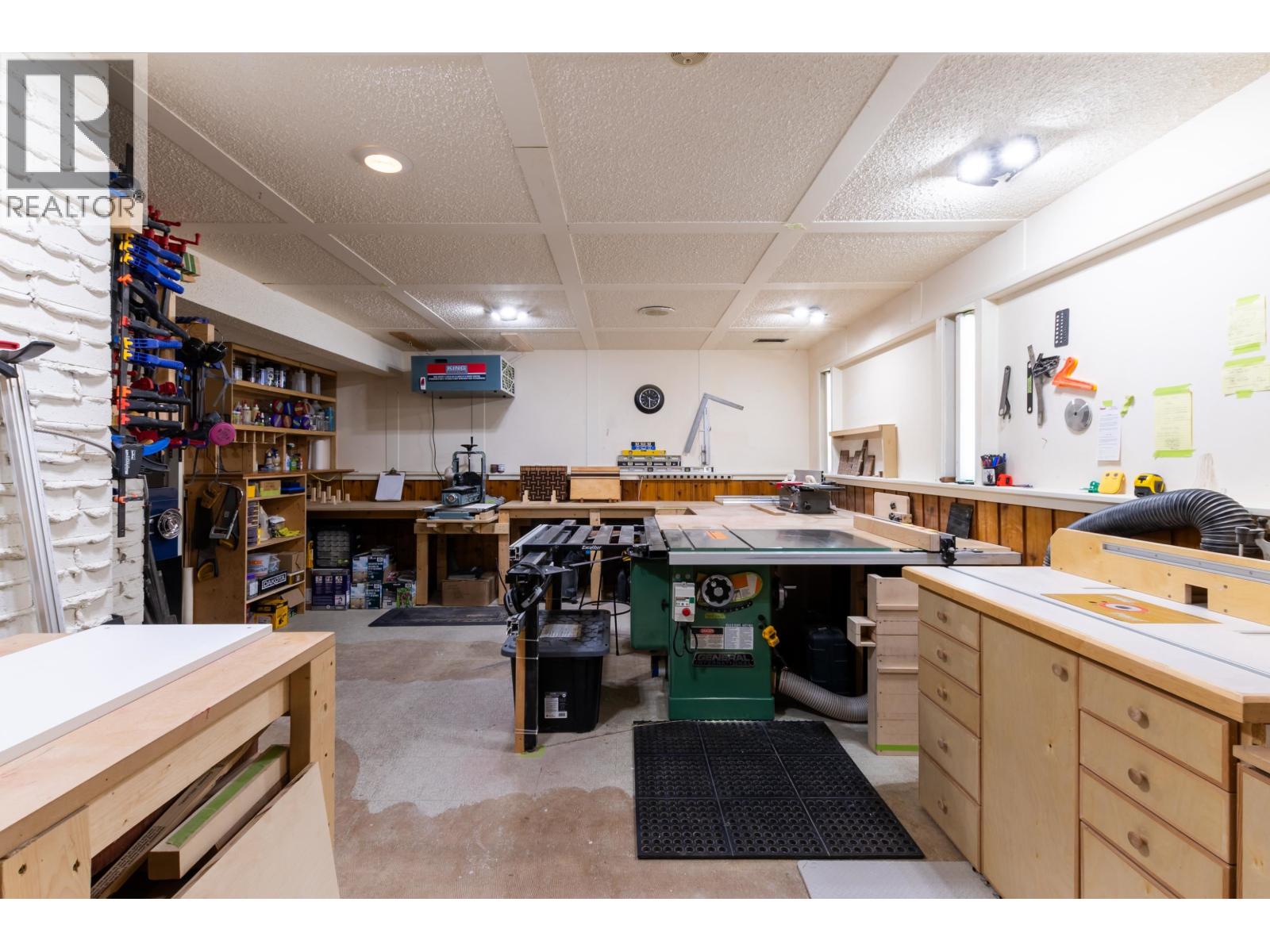 1625 GILLETT STREET - 31