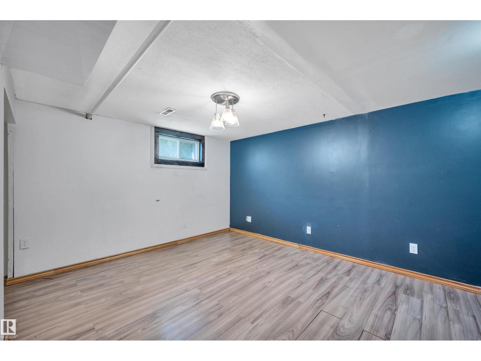 11719 91 ST NW - 23