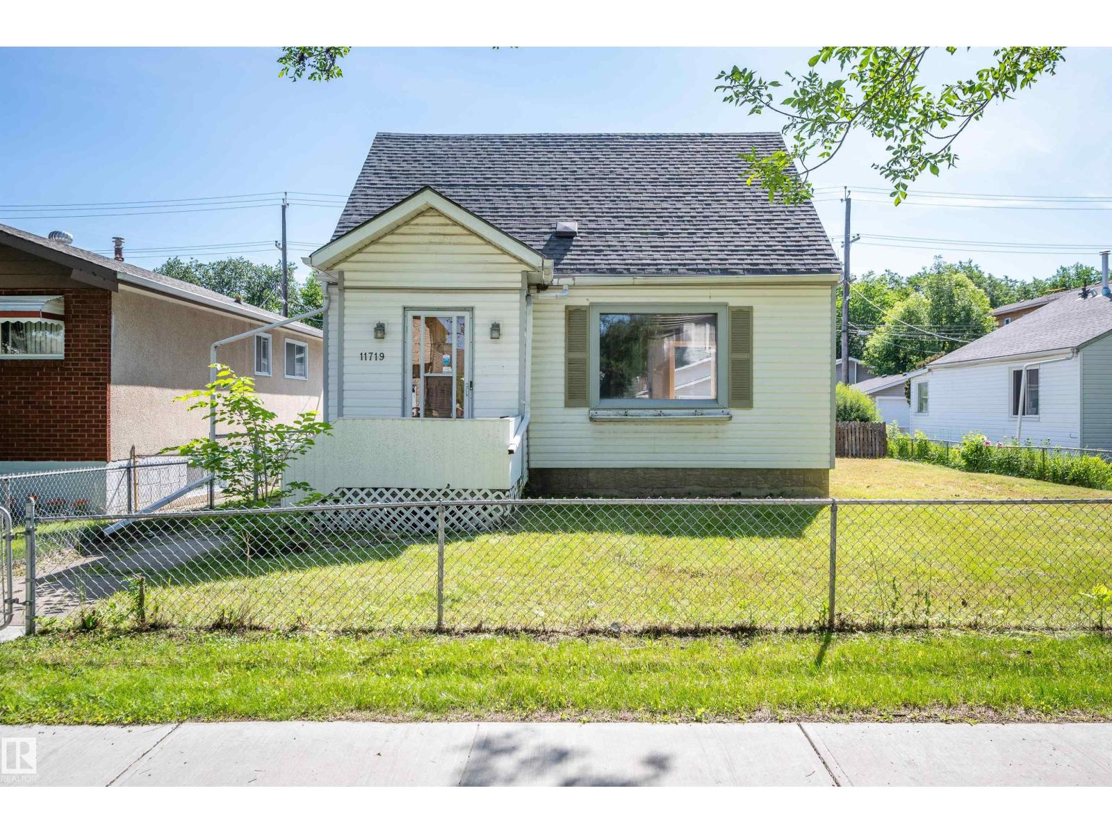 11719 91 ST NW - 1