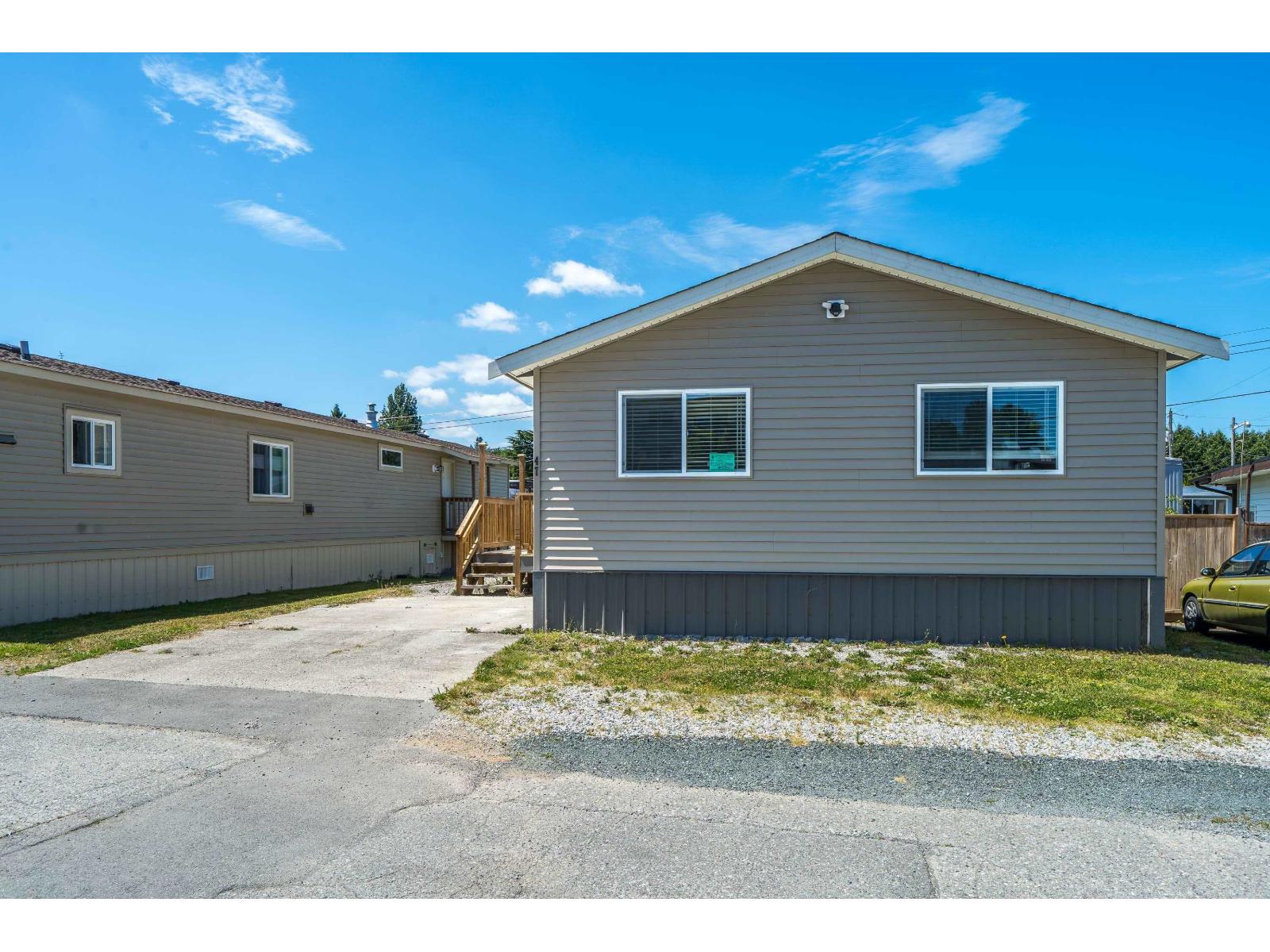 47 26892 FRASER HIGHWAY, Langley