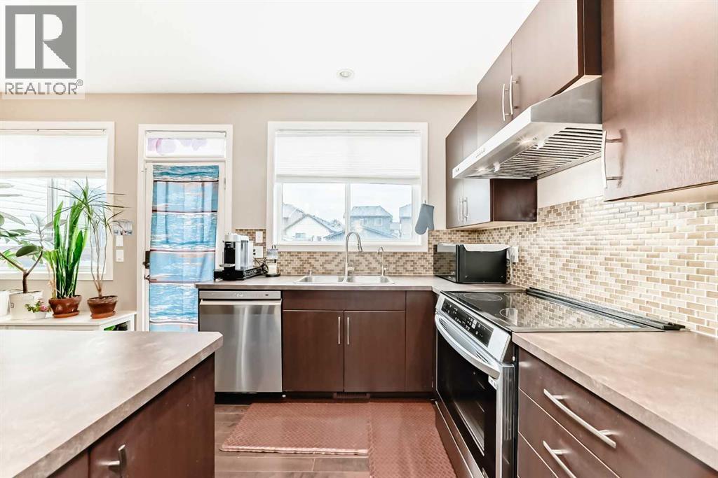 109 New Brighton Park SE - 12