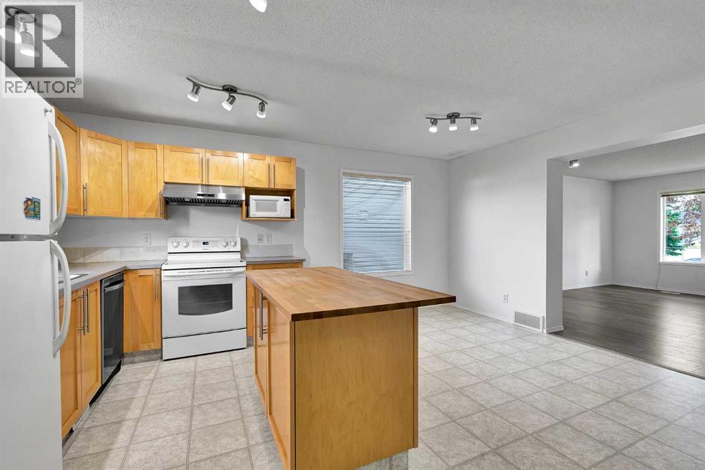 203 Covemeadow Crescent - 22