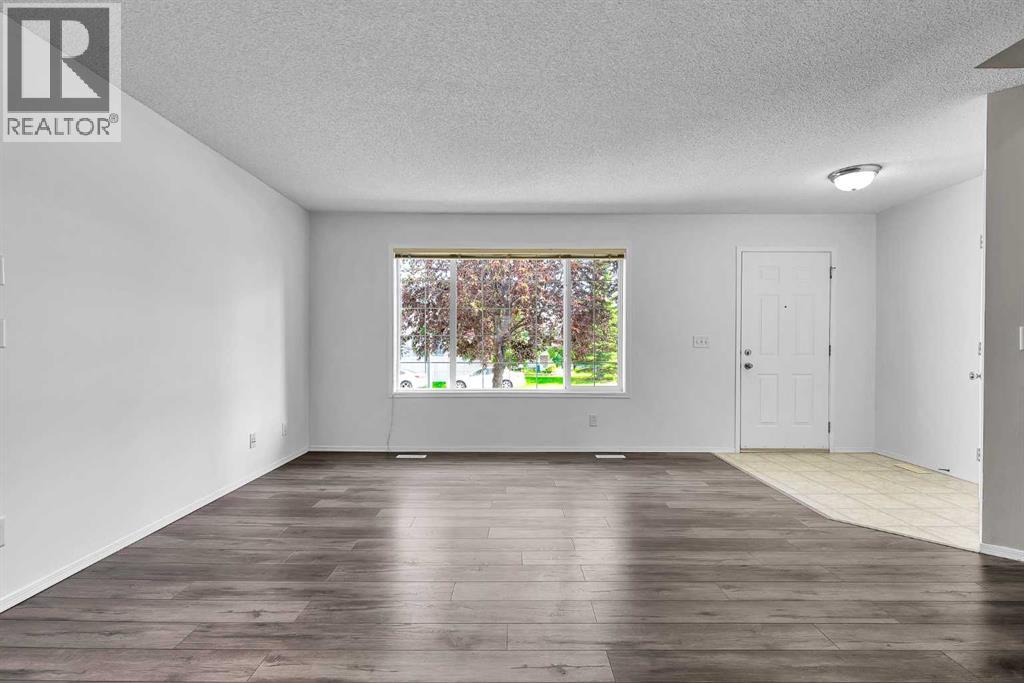 203 Covemeadow Crescent - 10
