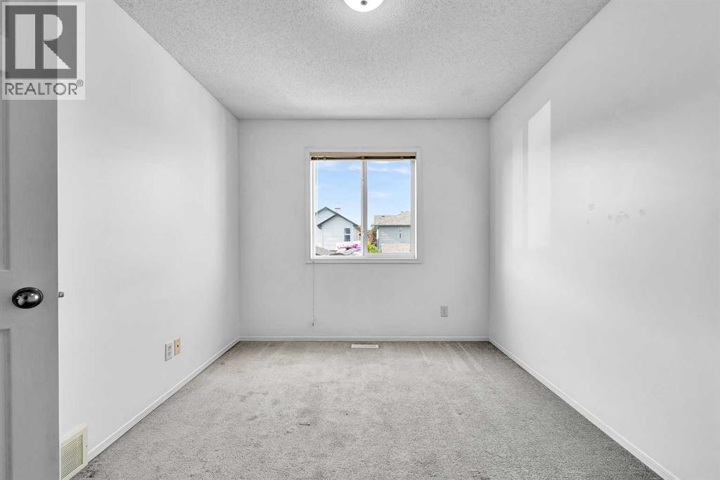 203 Covemeadow Crescent - 33