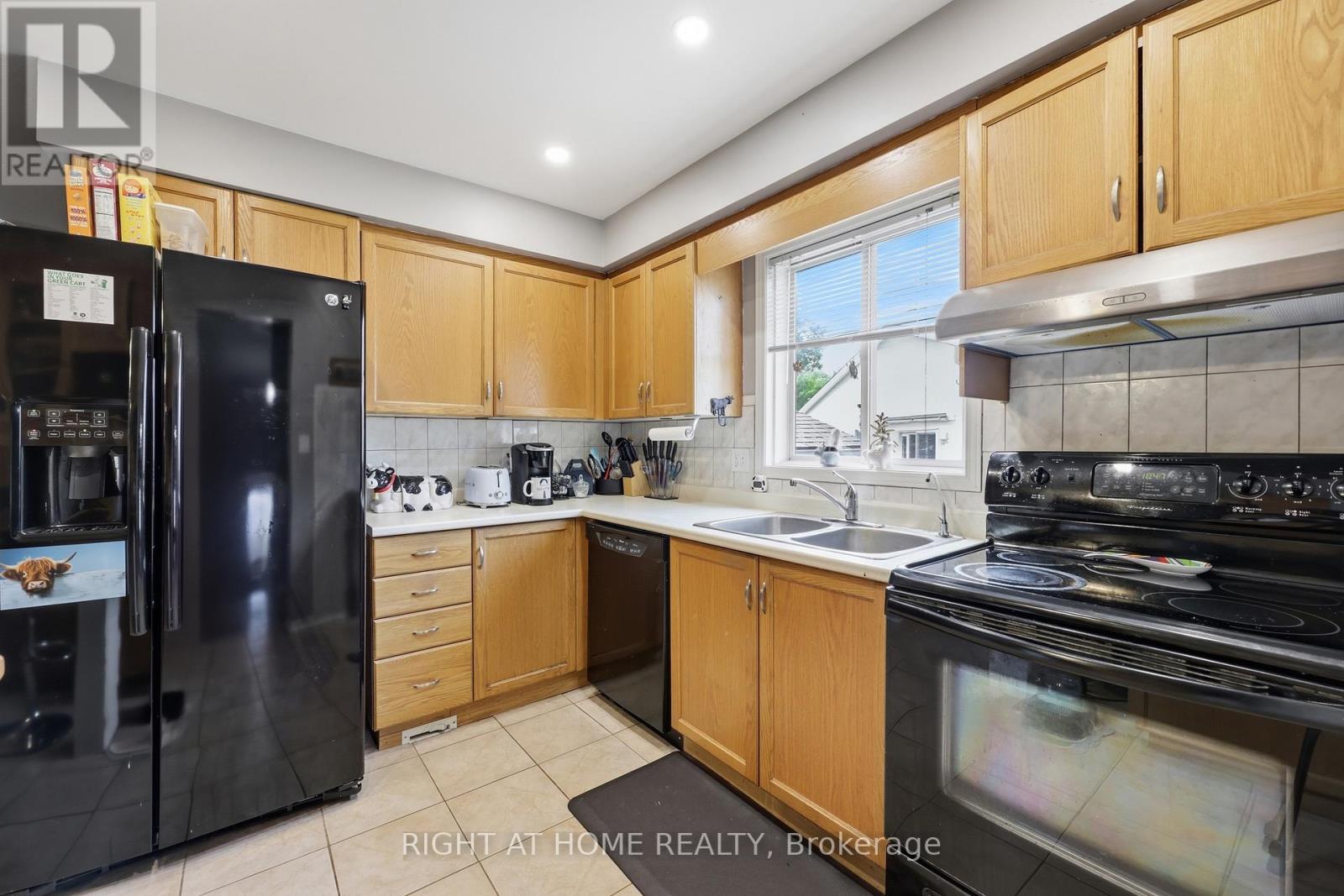 5709 DEERBROOK STREET - Image 11