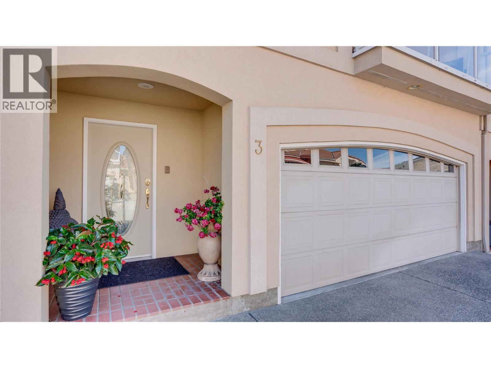 #3 7701 Okanagan Landing Road - 11