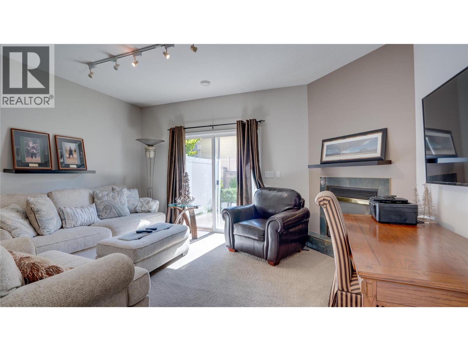 #3 7701 Okanagan Landing Road - 38