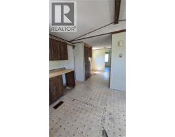 720 Beharrel Street, Oxbow, SK S0C2B0 Photo 8