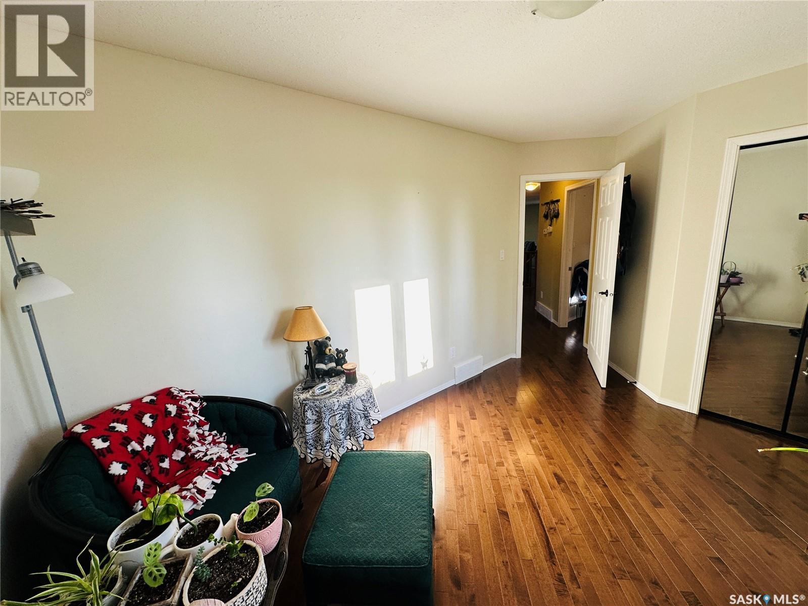 623 Forester CRESCENT - 16