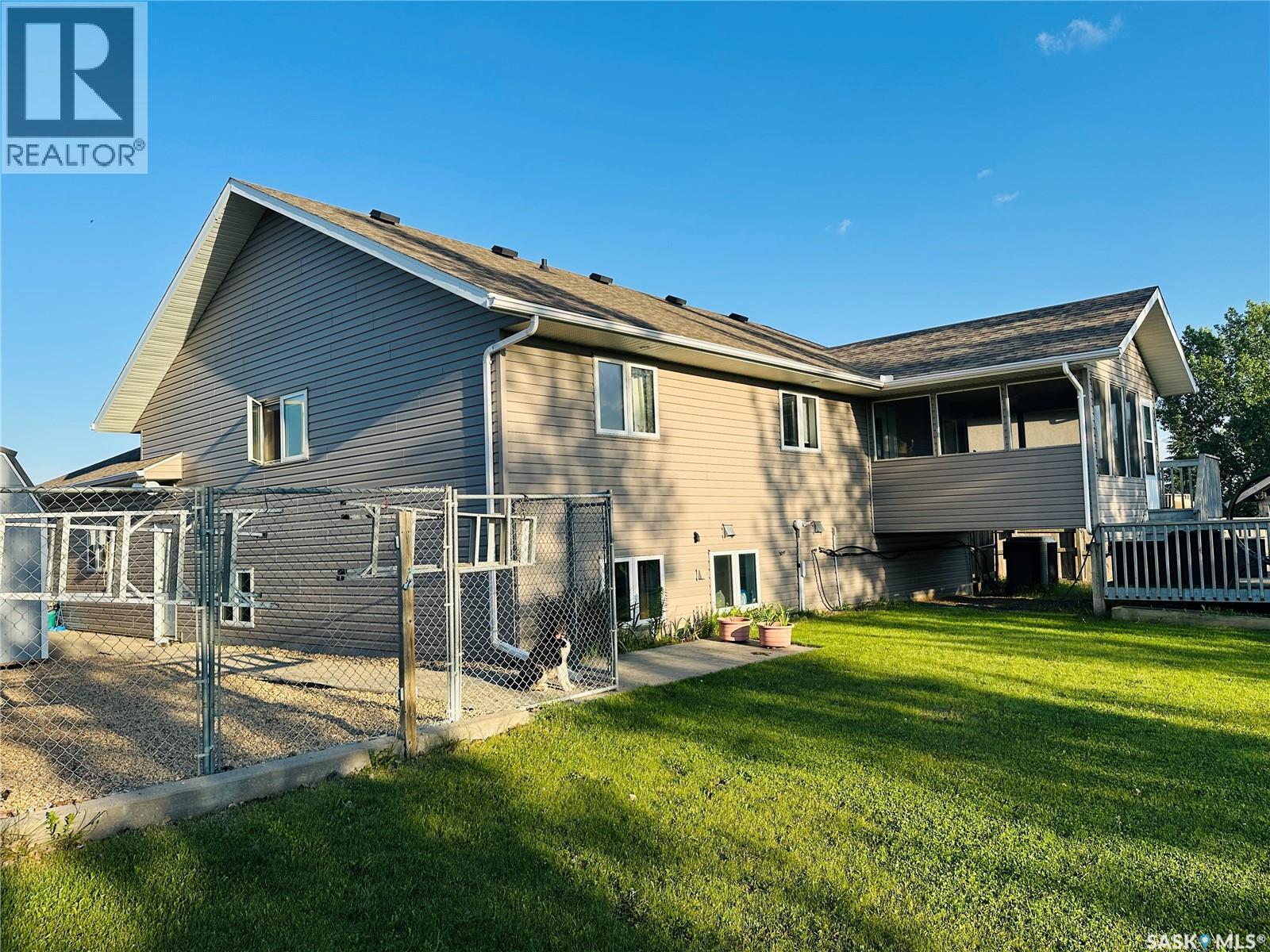 623 Forester CRESCENT - 34