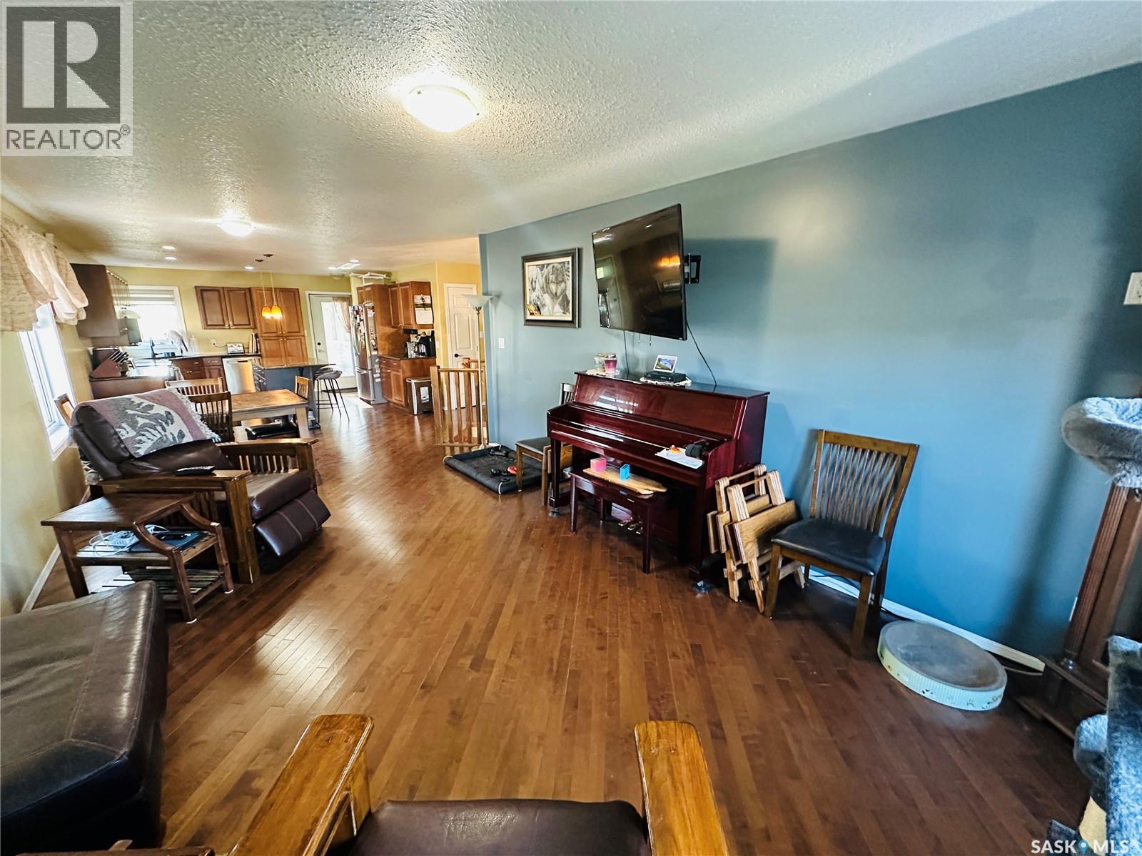623 Forester CRESCENT - 5
