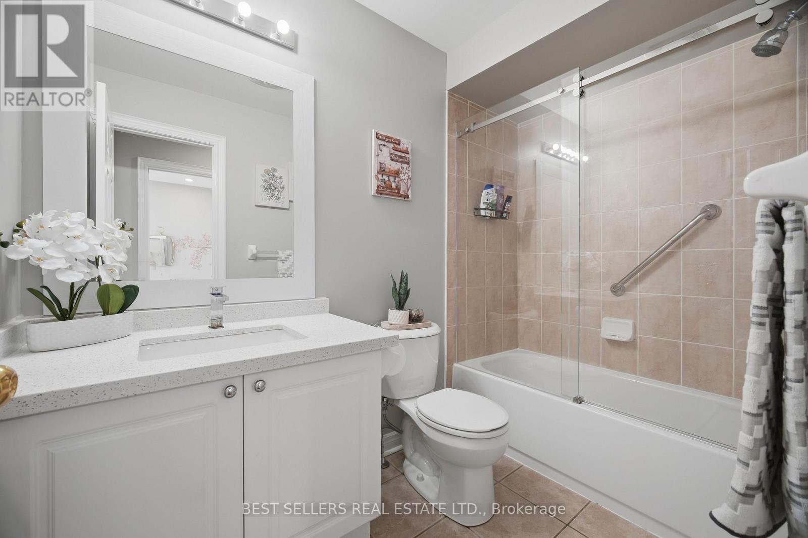 3252 SUNLIGHT STREET - 29