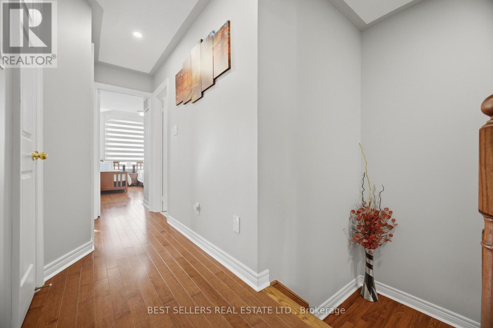 3252 SUNLIGHT STREET - 21