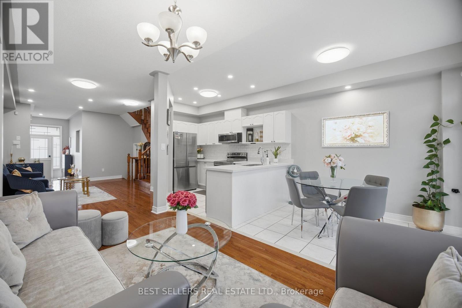 3252 SUNLIGHT STREET - 17