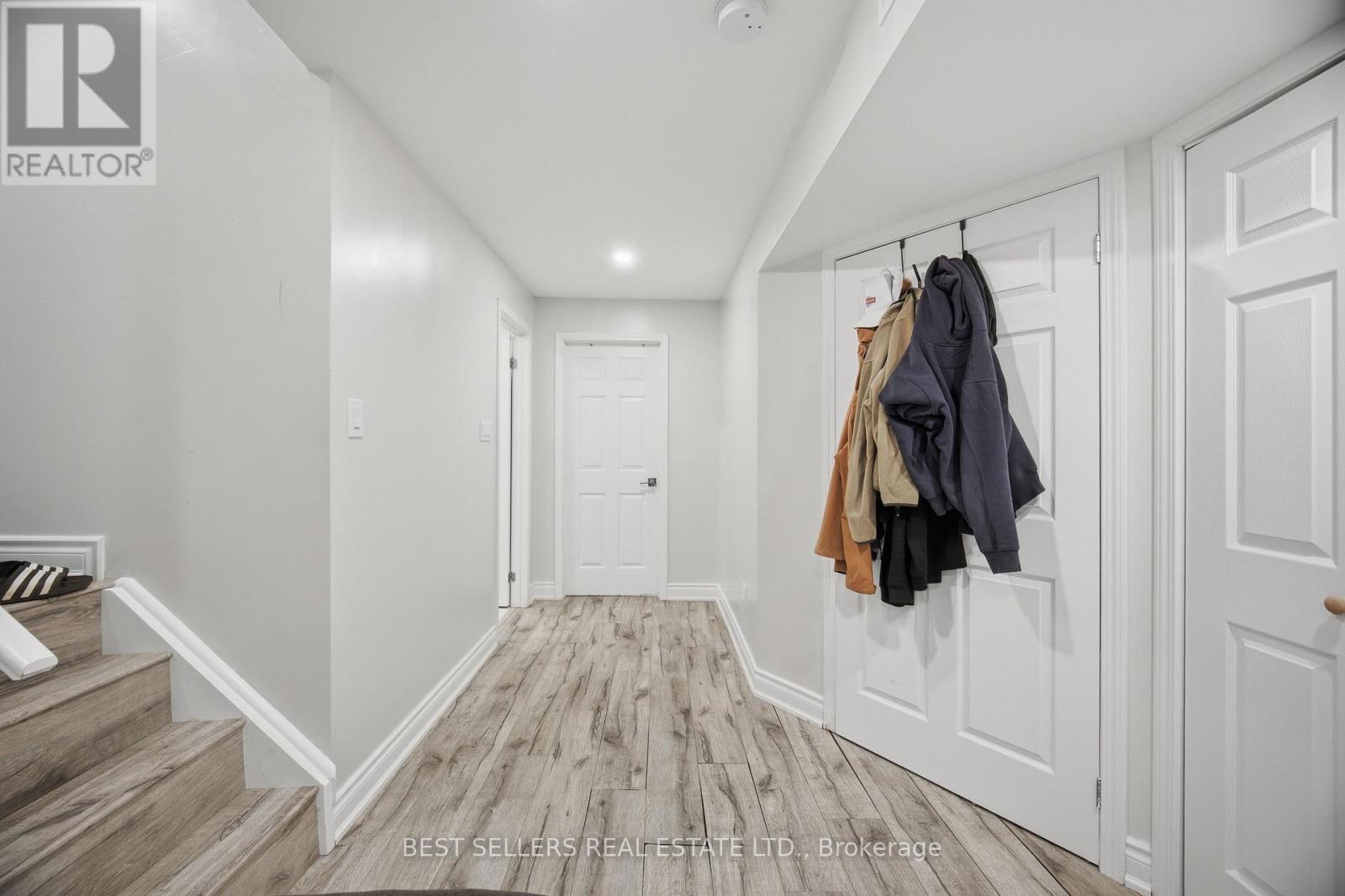 3252 SUNLIGHT STREET - 40