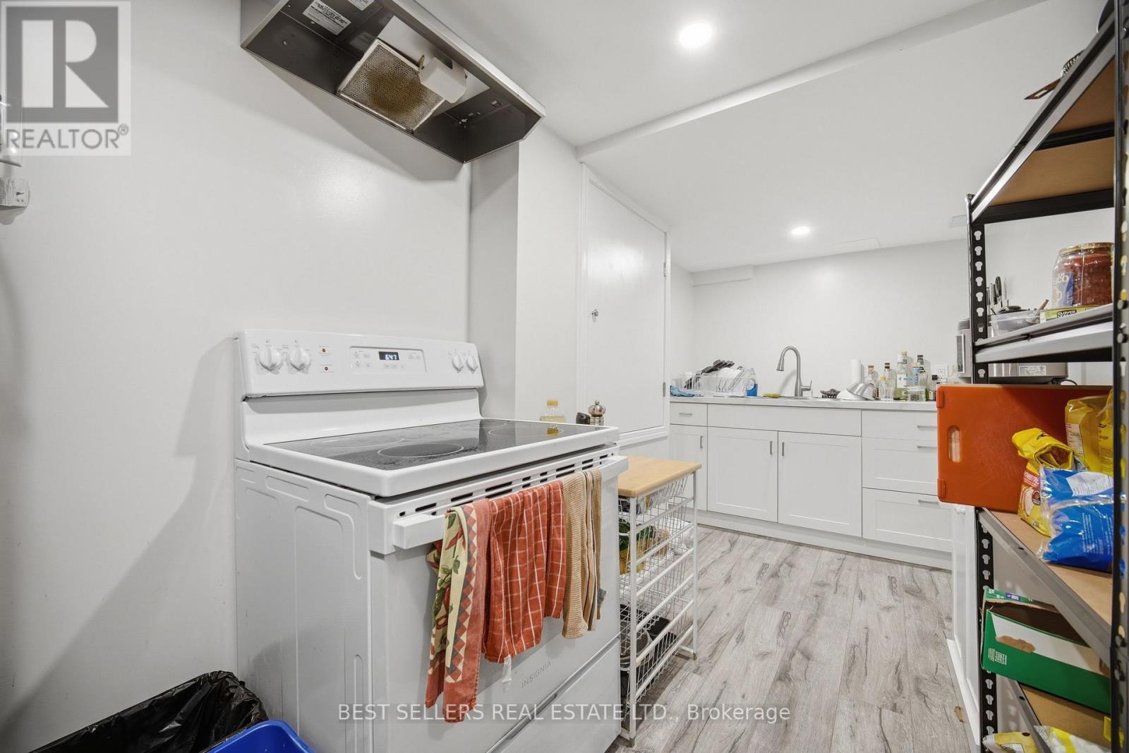 3252 SUNLIGHT STREET - 39