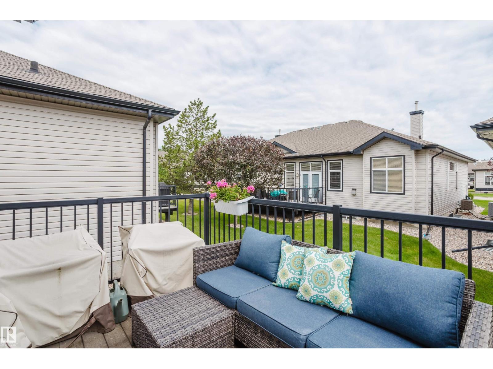 #6 12504 15 AV SW — photo 16