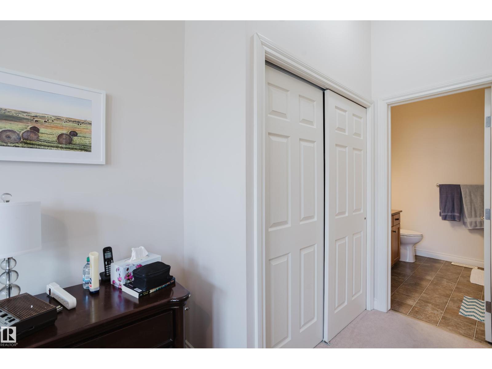 #6 12504 15 AV SW — photo 22