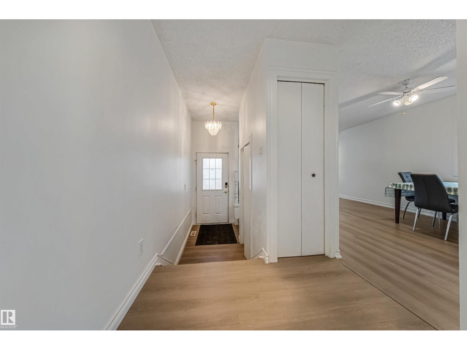 2831 36 ST NW - 2